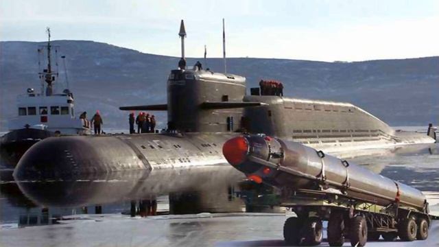 ГОРБАТЫЙ БОГАТЫРЬ: АПЛ "КАЛЬМАР" смотреть онлайн