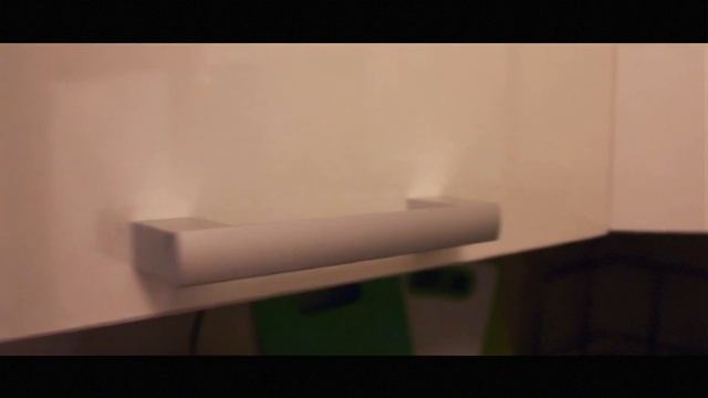 Отзыв о фабрике кухни Акммос кухня из эмали светлого цвета от Светланы смотреть онлайн