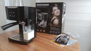 Обзор рожковой кофеварки REDMOND RCM-1511.