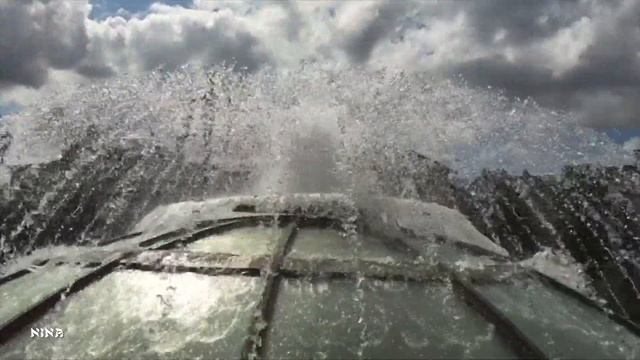 124. Послушайте Невероятно Красивую Музыку, Созерцая Фонтаны Александровского Сада! смотреть онлайн