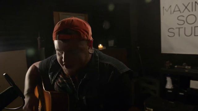 Pau Audio 805 Demo featuring Ezra Davis of Theatres смотреть онлайн
