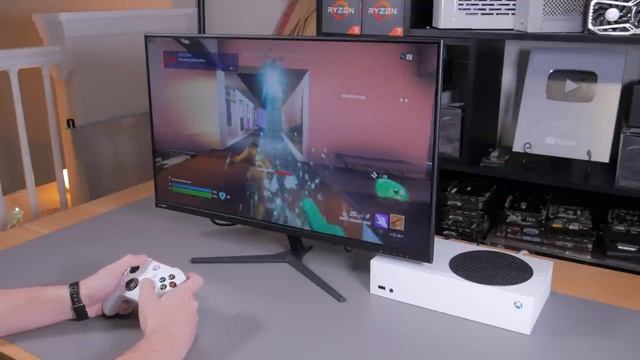 $300 Gaming PC Vs Xbox Series S!