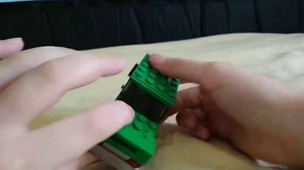 Зеленая машина из лего | Обзор самоделки