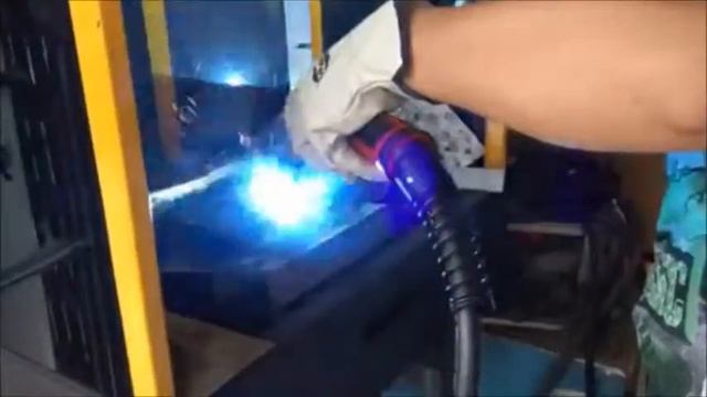 Delta Welding Malaysia - Testing out a MIG Torch смотреть онлайн