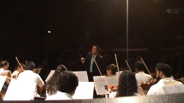 Beethoven Quinta Sinfonía IV mov Conductor cam смотреть онлайн