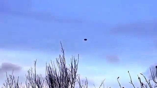 Настоящее НЛО! Снято с близкого расстояния смотреть онлайн