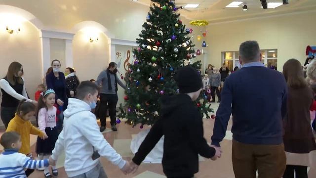 В Пестрецах прошло новогоднее мероприятие – Рождественская елка. смотреть онлайн