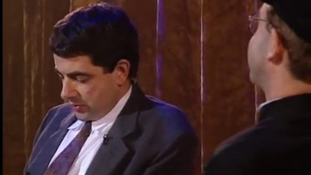 Rowan Atkinson - Interview with Elton John смотреть онлайн
