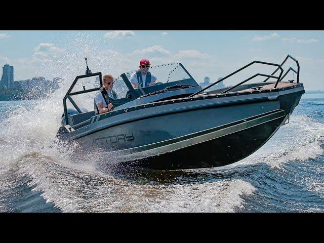 НАШИ ЕЁ СДЕЛАЛИ! Самая ДЕРЗКАЯ "ПРАВОРУЛЬКА" В Мире Лодок - VICTORY A6 Open. смотреть онлайн