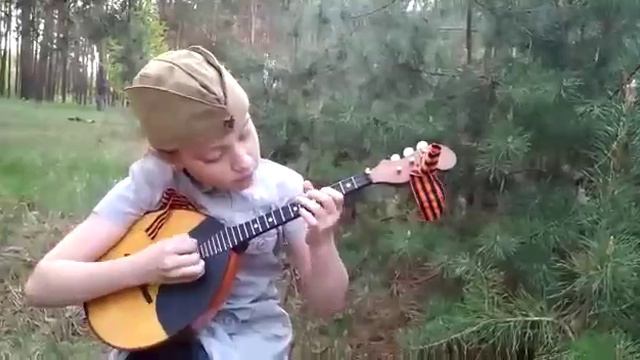 А. Новиков Смуглянка, исп. Коробова Мария смотреть онлайн