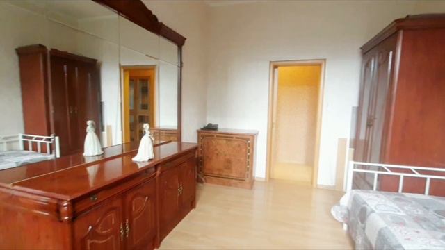 2-ух комнатная квартира в сталинке, 1 минута пешком от метро. смотреть онлайн