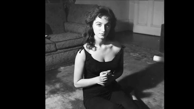 Jackie Collins died: Best-selling author died aged 77 with breast cancer смотреть онлайн