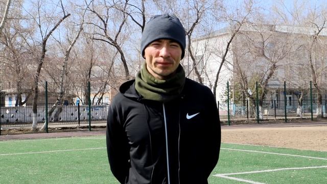 Футбол. Индивидуальные действия игроков на поле. смотреть онлайн