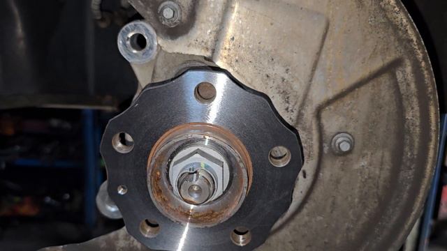 Geely Monjaro биение при торможении. смотреть онлайн