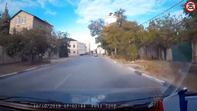 Велосипедист. Феодосия. смотреть онлайн