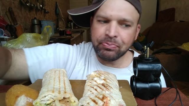 МУКБАНГ ШАШЛЫК в лаваше / ОБЖОР люля кебаб куриный в лаваше смотреть онлайн
