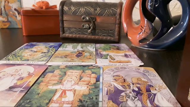 КТО ВЫ? ВСЕ О ВАС. ГАДАНИЕ НА КАРТАХ ТАРО смотреть онлайн