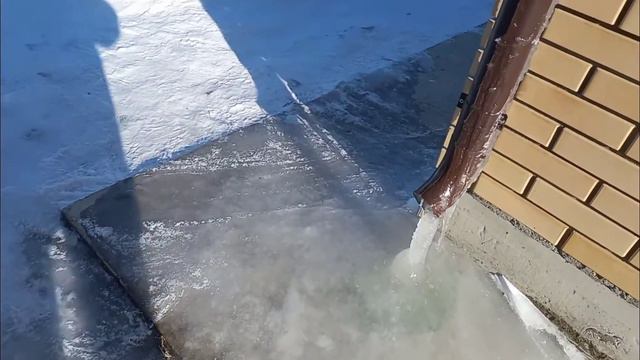 А СНЕГ КРУЖИТСЯ....И ТАЕТ УЖЕ ❄💧💧 смотреть онлайн