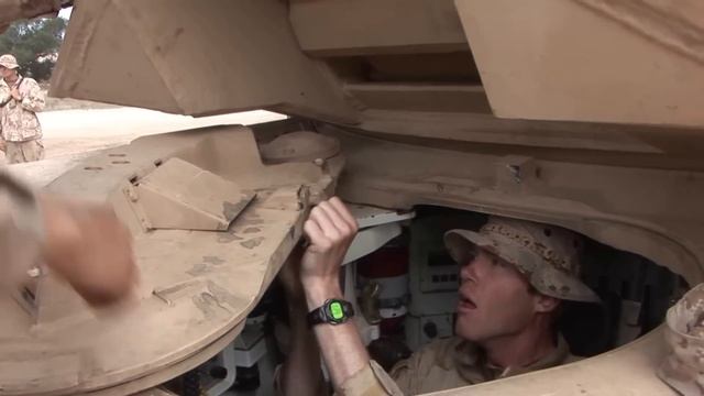 How To Drive An M1A1 Abrams Tank