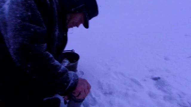 РЫБАЛКА НА ЛАДОГЕ.ЗАЛИВ МАНАЛАХТИ.ОКУНЬ НА МОРМЫШКУ смотреть онлайн