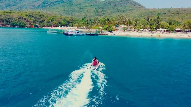 «Водный мотоцикл» смотреть онлайн