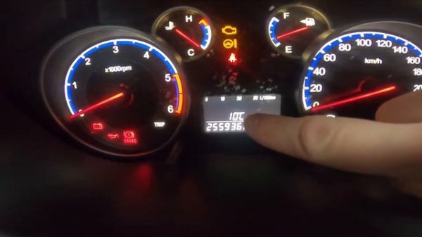 How to Find Outside Temperature Display in Suzuki SX4 I ( 2006 – 2013 )