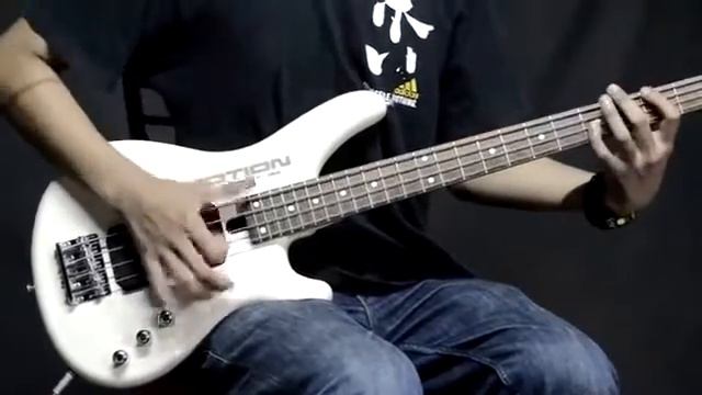 ทดลองเสียงเบสมือสอง Yamaha Motion B MB-III смотреть онлайн