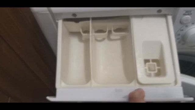 Как снять лоток стиральной машины Indesit смотреть онлайн