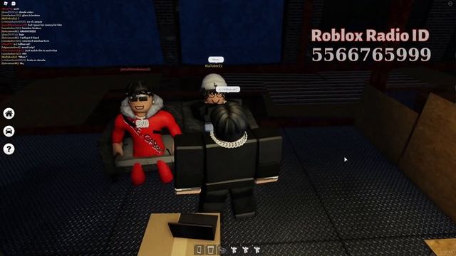 Chris Classic - Here We Go Roblox Radio Codes/IDs смотреть онлайн