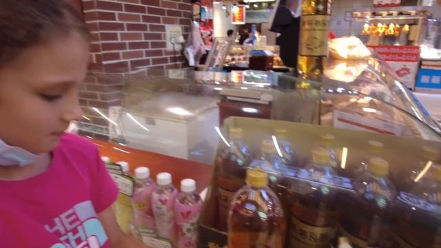 Дорожные приключения. Возвращаемся домой из Харбина в Гуанчжоу через Ухань - Жизнь в Китае #274 смотреть онлайн