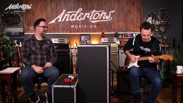 Blindfold Tubescreamer Challenge - Screamer or Weener?! - Andertons Music Co. смотреть онлайн