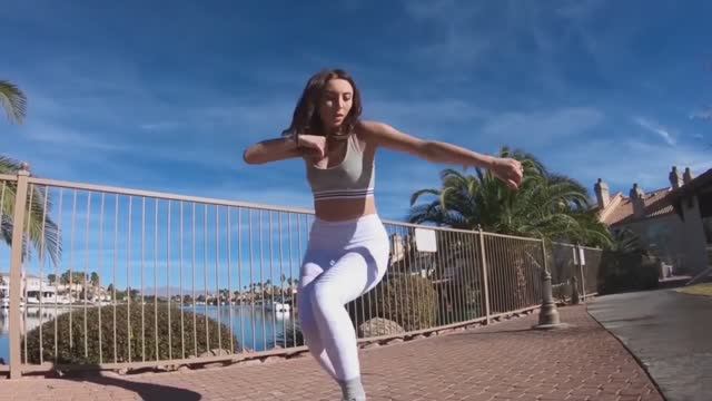 Roxette - Listen To Your Heart (Dance Video) смотреть онлайн