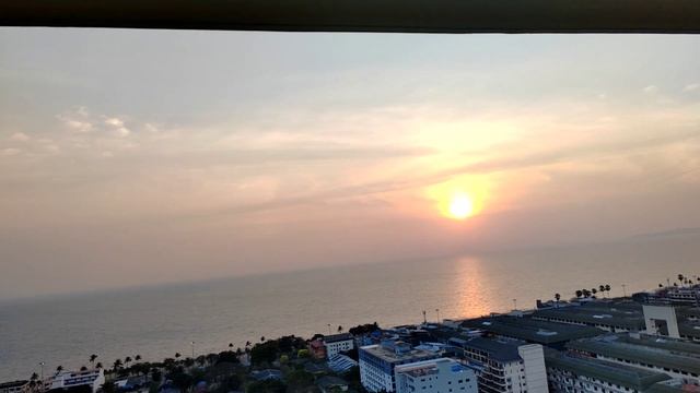 146.1 Поснимал закат, но буду снимать ещё, до полной темноты смотреть онлайн