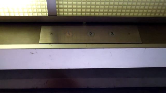 Oliver & Williams Hydraulic Elevator at 25 East Anapamu St in Santa Barbara, CA смотреть онлайн