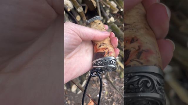 КРАТКИЙ ОБЗОР ДВУХ НОЖЕЙ