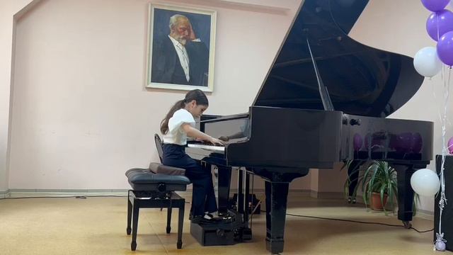 Эмма Сафонова. Д. Толстой «В Испании» смотреть онлайн