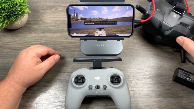 DJI Virtual Flight Simulator Demo - How To Setup Controller & Goggles смотреть онлайн