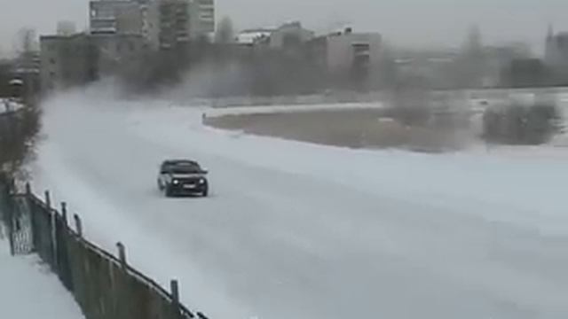 Авто зимние гонки г.Омск 13.02.2010. смотреть онлайн
