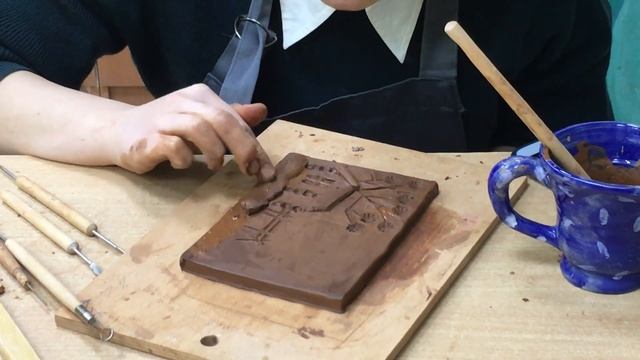 Изготовление панно из красной глины по рисунку Ю. А. Васнецова смотреть онлайн