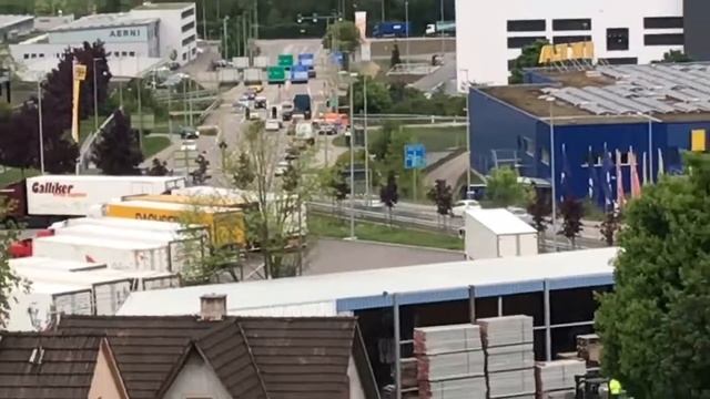 Basel land PRATTEL смотреть онлайн