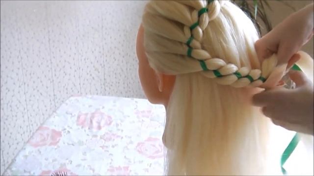 Четырехпрядная коса змейка Прическа с лентой смотреть онлайн
