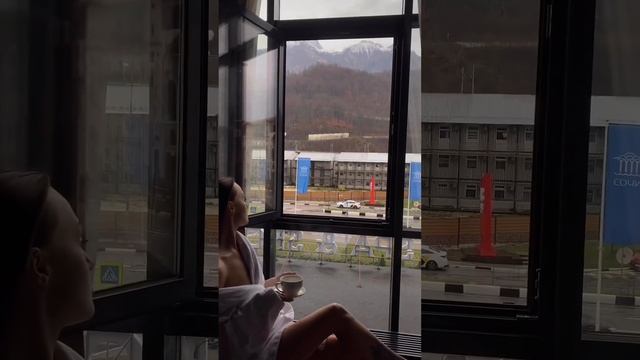 Отель Снега - Горы смотреть онлайн