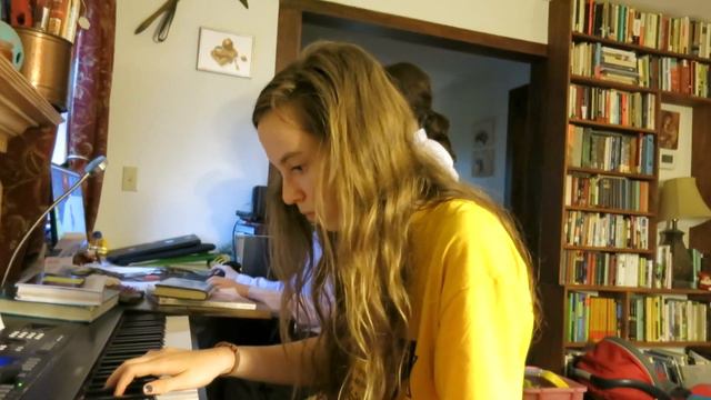 Анна играет сочинение Ивана Севастьяновича Ручейкова. Кто знает этого композитора? смотреть онлайн
