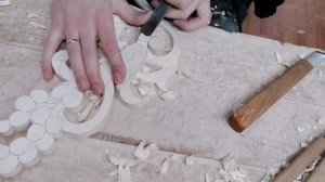 Почти Барокко! Прорезной уголок. Резьба по дереву.