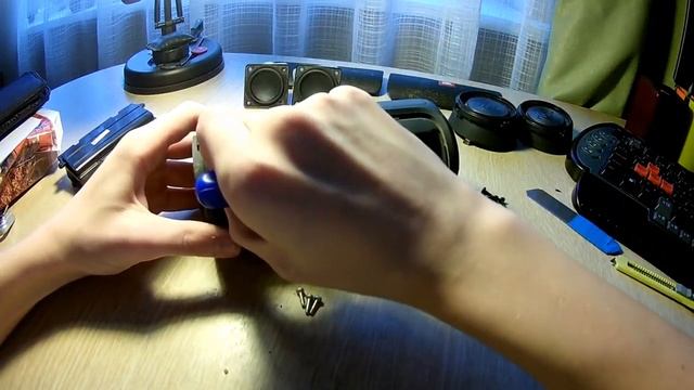 Разбираю JbL charge 2+ ч2 смотреть онлайн