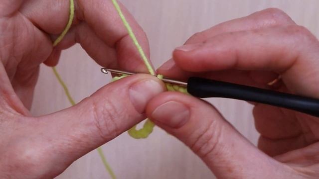 ??ЦВЕТОК КРЮЧКОМ. ПРОСТО И БЫСТРО! МК для начинающих смотреть онлайн