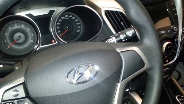Interior Hyundai Veloster 2014 Versión Para Colombia FULL HD