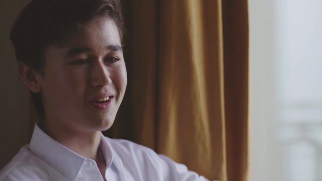 Daniel Lozakovich – None but the Lonely Heart (Trailer) смотреть онлайн