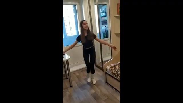 "Ваш танец не угаснет никогда, А значит, Вы - прекрасный хореограф". смотреть онлайн
