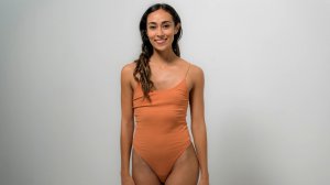 МАЛЕНЬКАЯ ГРУДЬ — НЕ БЕДА!.mp4